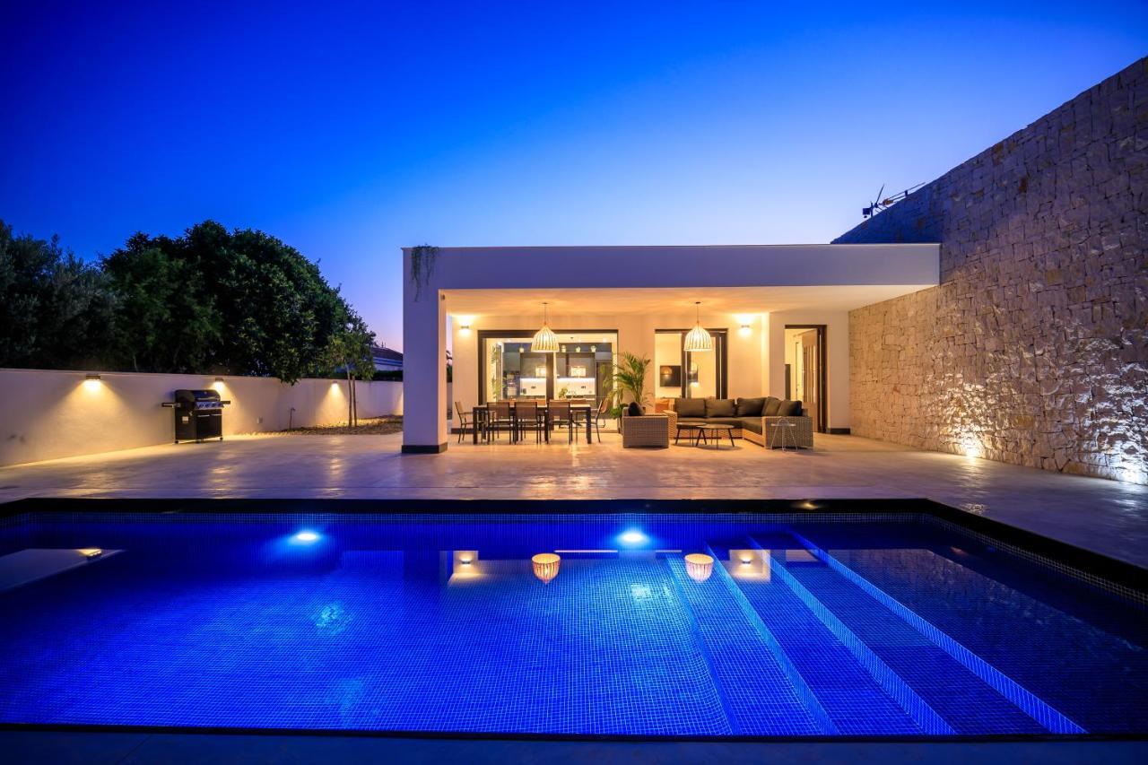 Villa Mi Luna Τορεβιέχα Εξωτερικό φωτογραφία
