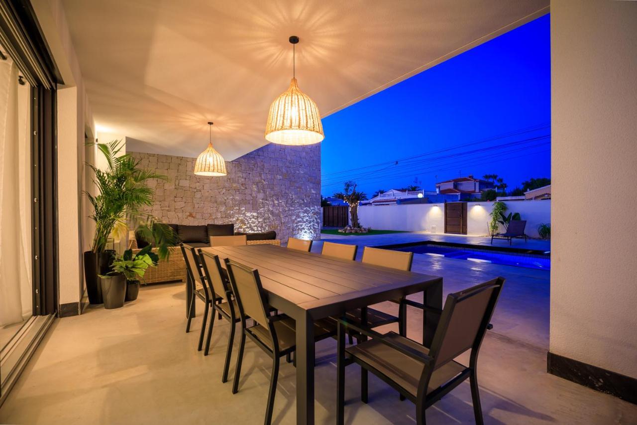 Villa Mi Luna Τορεβιέχα Εξωτερικό φωτογραφία