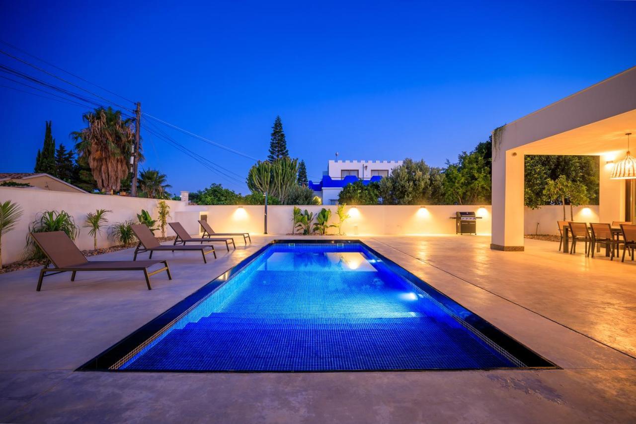 Villa Mi Luna Τορεβιέχα Εξωτερικό φωτογραφία
