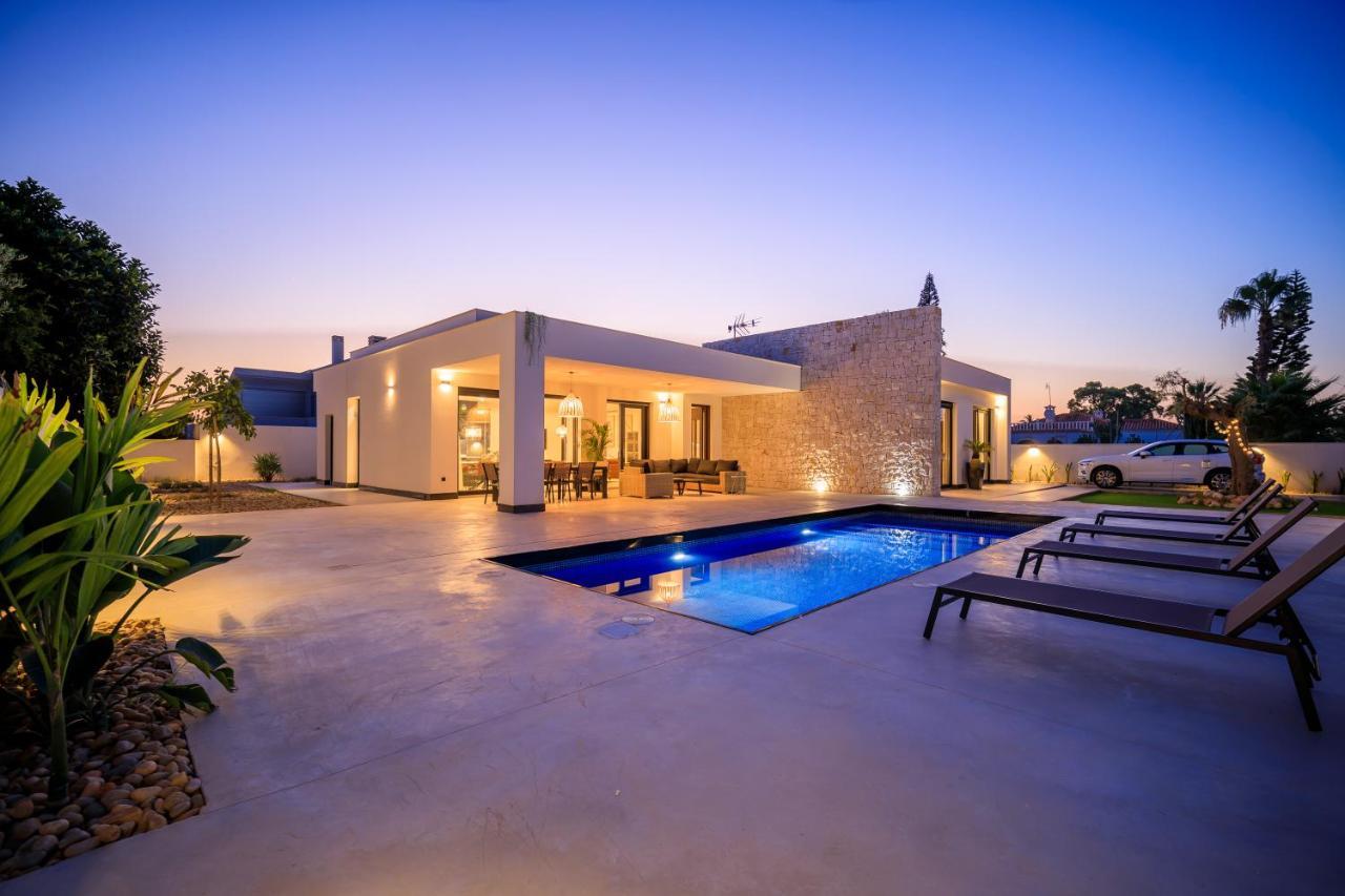 Villa Mi Luna Τορεβιέχα Εξωτερικό φωτογραφία