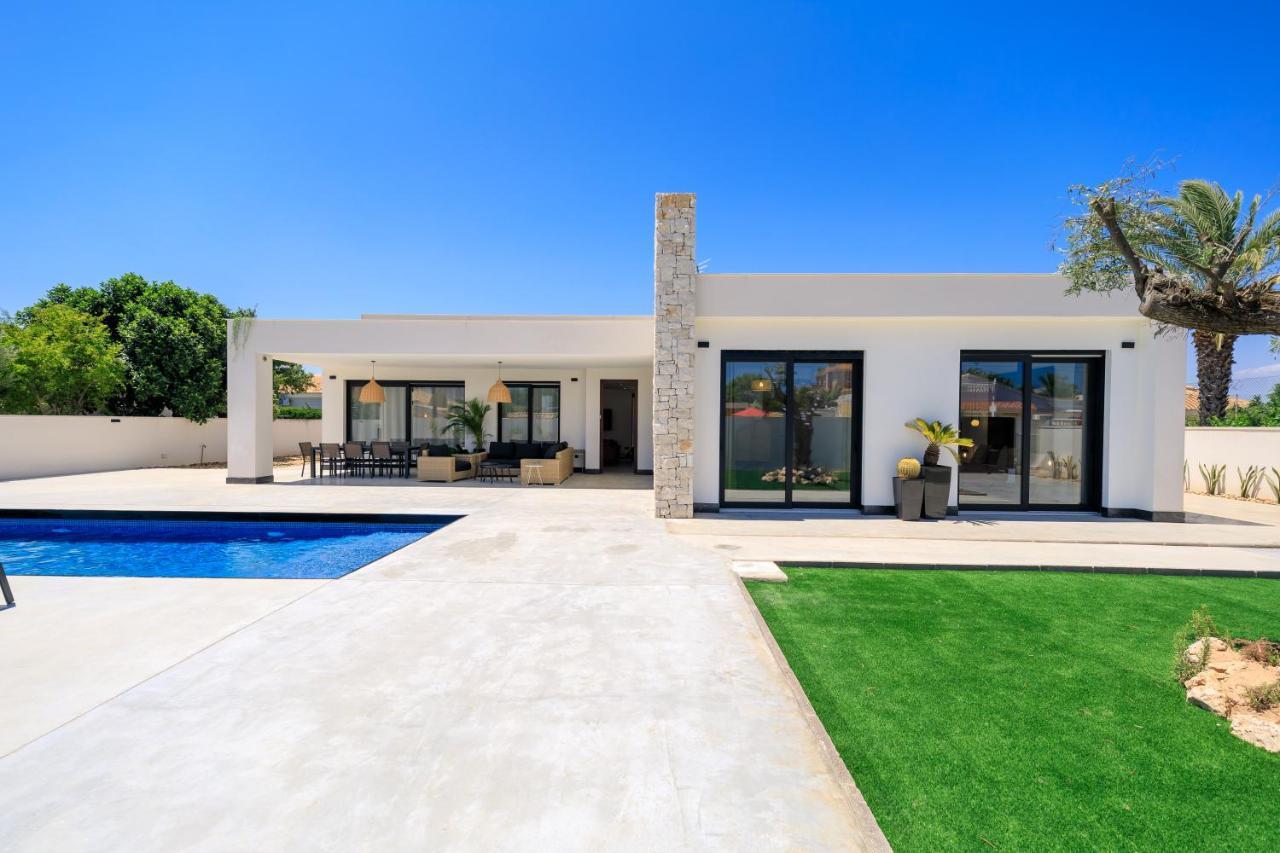 Villa Mi Luna Τορεβιέχα Εξωτερικό φωτογραφία