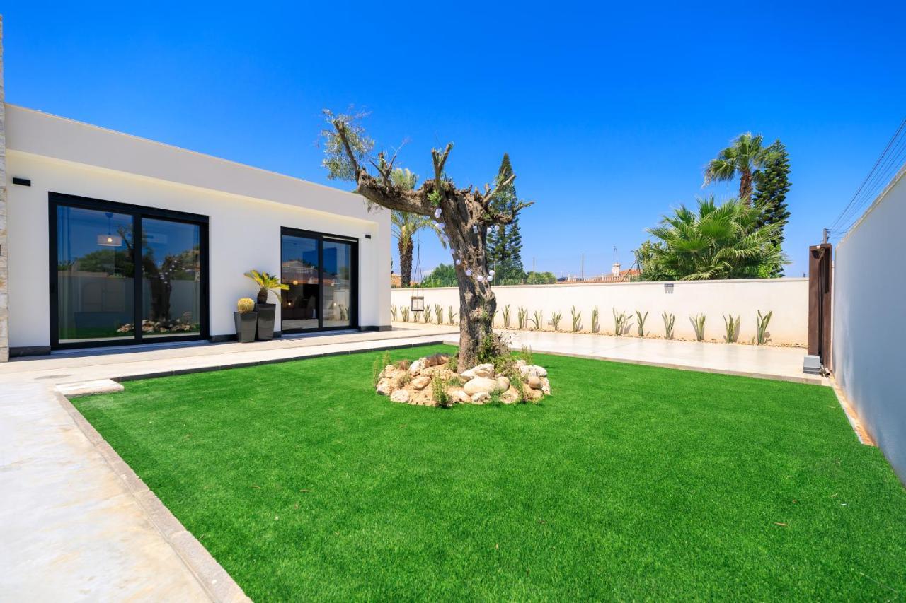 Villa Mi Luna Τορεβιέχα Εξωτερικό φωτογραφία
